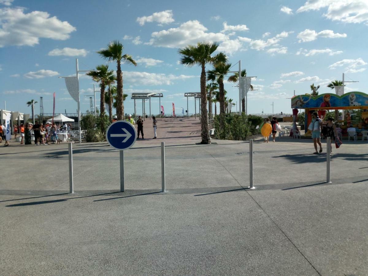 Studios - Bord de Plage Vias Exterior foto